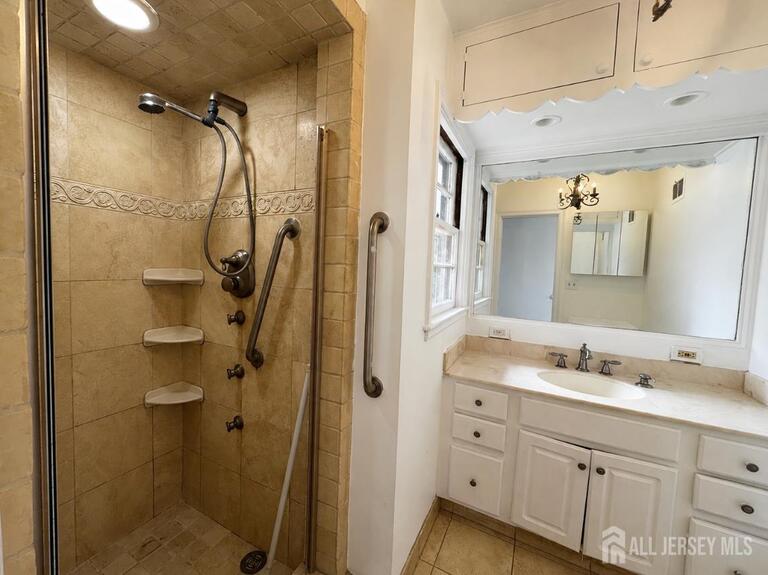 Photo 11 of 200 cedar Avenue, Highland Park NJ 08904, Highland Park, NJ