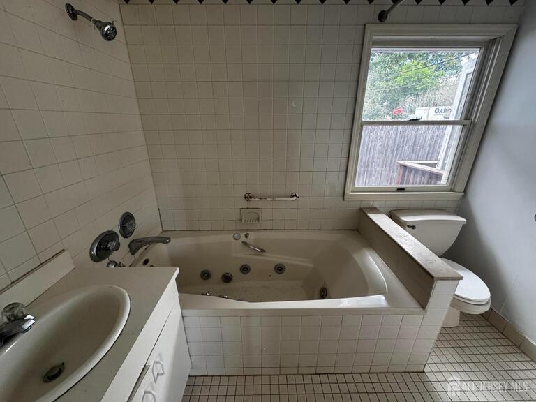 Photo 13 of 200 cedar Avenue, Highland Park NJ 08904, Highland Park, NJ