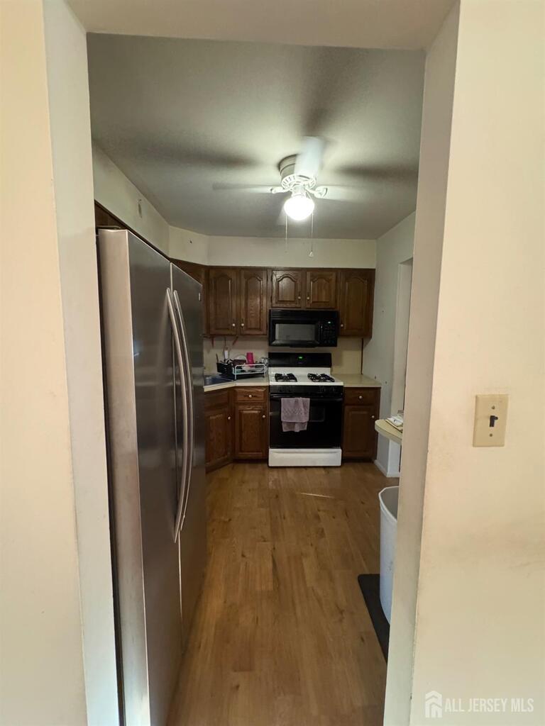 Photo 7 of 205 Fleet Avenue, Edison NJ 08820, Edison, NJ