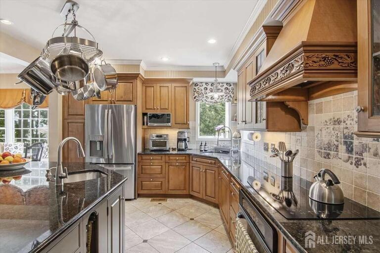 Photo 3 of 4 Honey Court, Metuchen NJ 08840, Metuchen, NJ