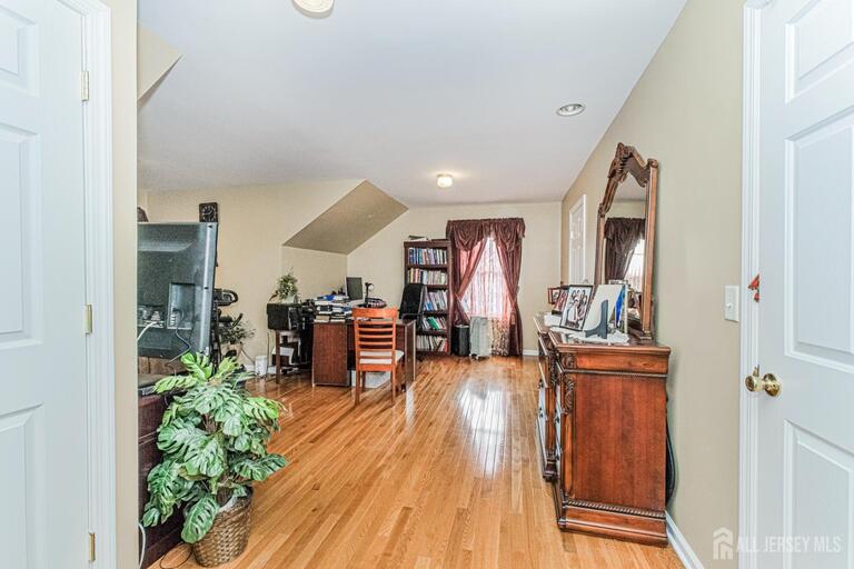 Photo 38 of 111 Delmonico Avenue, Franklin Twsp NJ 08873, Franklin Twsp, NJ