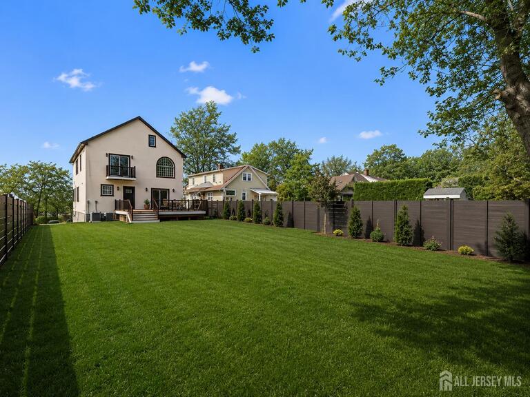 Photo 4 of 1855 Woodland Avenue, Edison NJ 08820, Edison, NJ