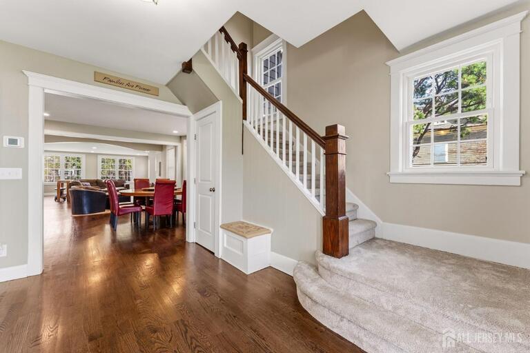 Photo 5 of 420 Mountainview Terrace, Dunellen NJ 08812, Dunellen, NJ