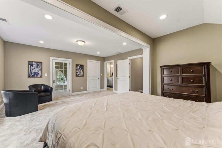 Photo 30 of 420 Mountainview Terrace, Dunellen NJ 08812, Dunellen, NJ
