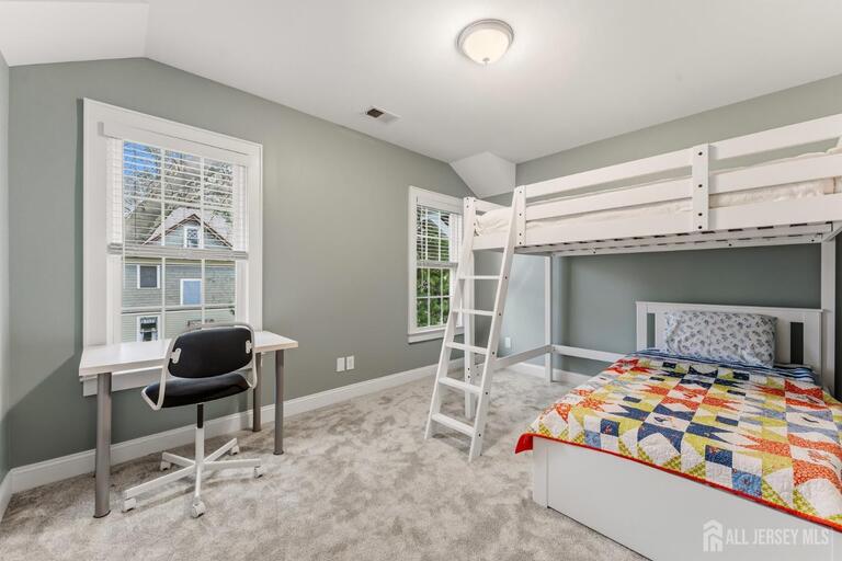 Photo 36 of 420 Mountainview Terrace, Dunellen NJ 08812, Dunellen, NJ
