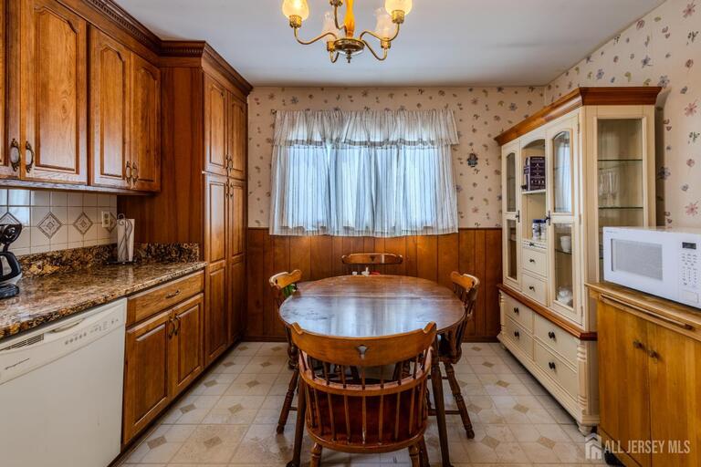 Photo 12 of 149 Strawberry Hill Avenue, Woodbridge Proper NJ 07095, Woodbridge Proper, NJ