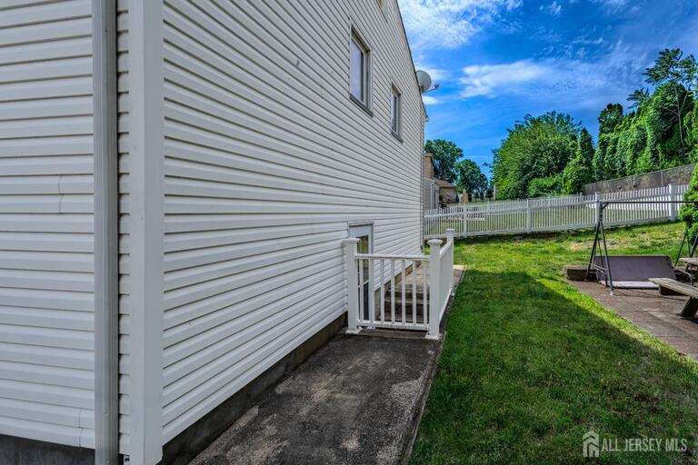 Photo 8 of 149 Strawberry Hill Avenue, Woodbridge Proper NJ 07095, Woodbridge Proper, NJ