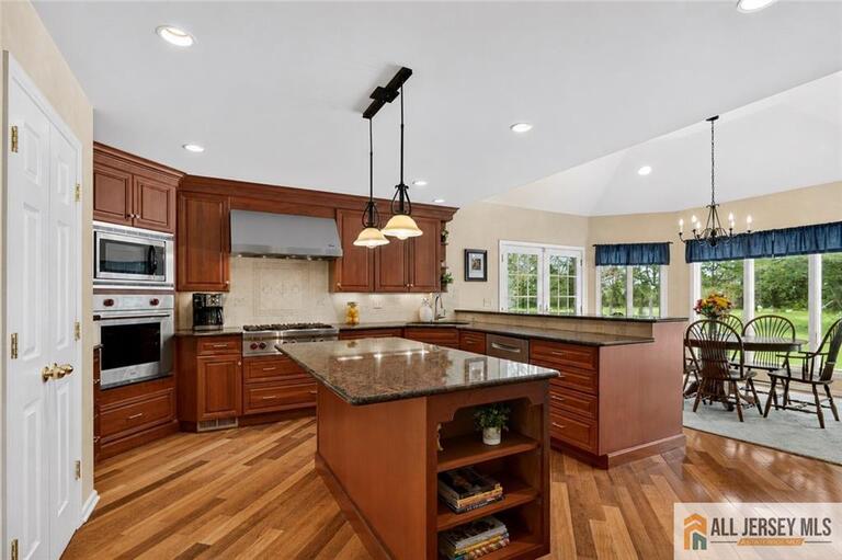 Photo 20 of 4 Hardley Drive, Cranbury NJ 08512, Cranbury, NJ