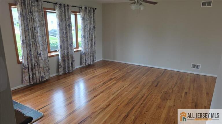 Photo 14 of 10 Eardley Road, Edison NJ 08817, Edison, NJ