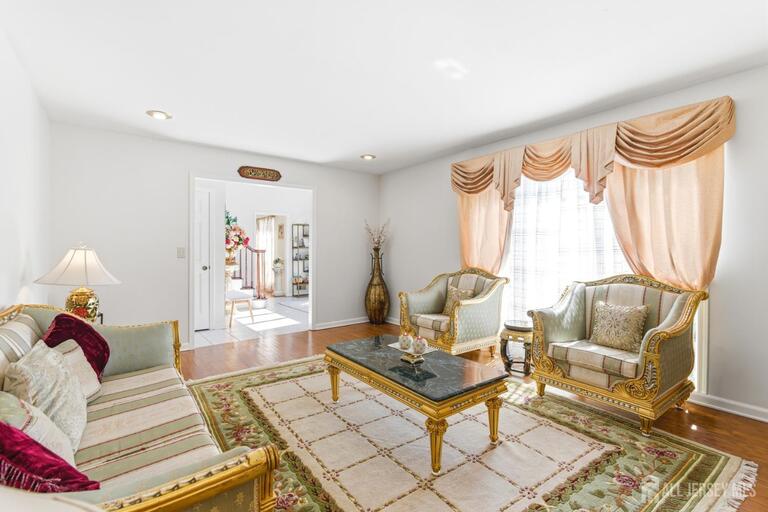 Photo 10 of 4 Allison Court, Edison NJ 08820, Edison, NJ