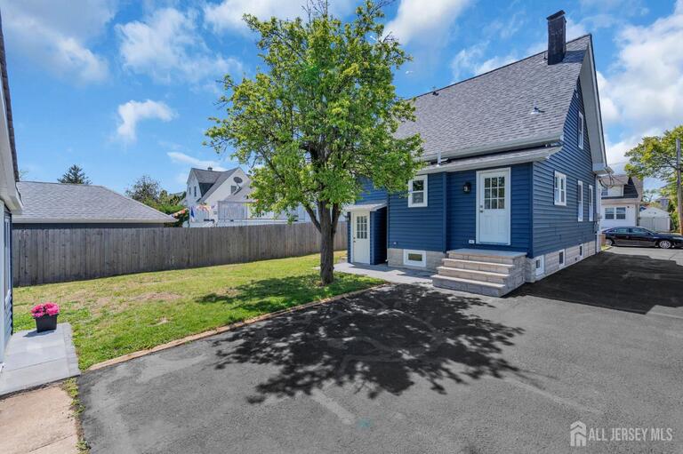 Photo 42 of 21 Market Street, Edison NJ 08817, Edison, NJ