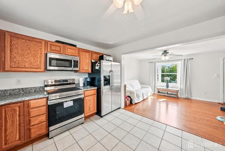 Photo 15 of 907 Harris Avenue, Union Beach NJ 07735, Union Beach, NJ