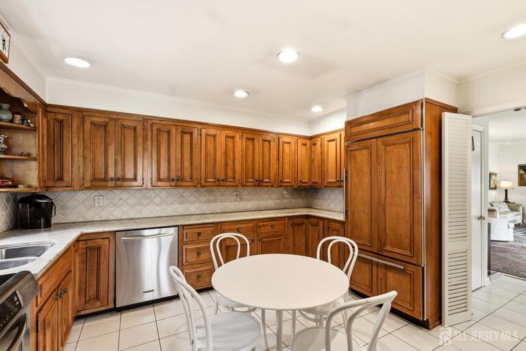 Photo 9 of 471 Lincoln Avenue, Highland Park NJ 08904, Highland Park, NJ