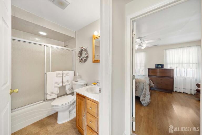Photo 24 of 932 Beatrice Parkway, Edison NJ 08820, Edison, NJ