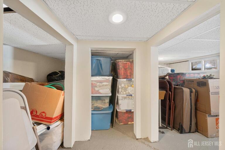 Photo 29 of 932 Beatrice Parkway, Edison NJ 08820, Edison, NJ