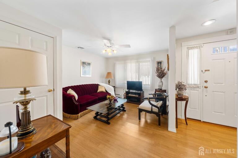 Photo 5 of 932 Beatrice Parkway, Edison NJ 08820, Edison, NJ
