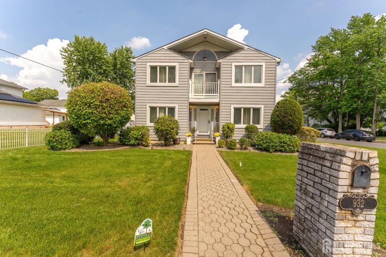 Photo 1 of 932 Beatrice Parkway, Edison NJ 08820, Edison, NJ