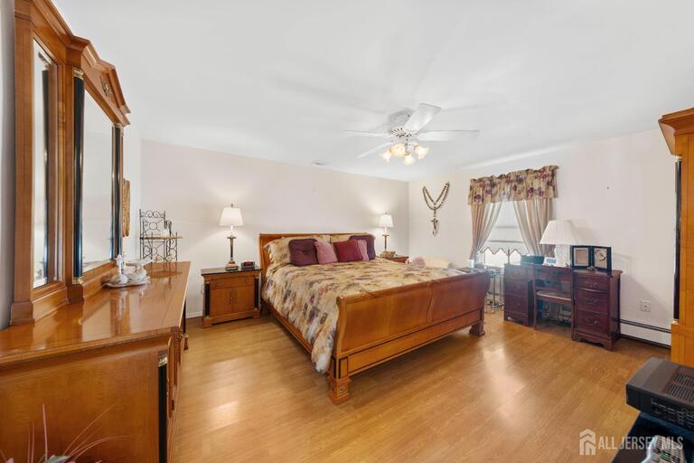Photo 10 of 932 Beatrice Parkway, Edison NJ 08820, Edison, NJ