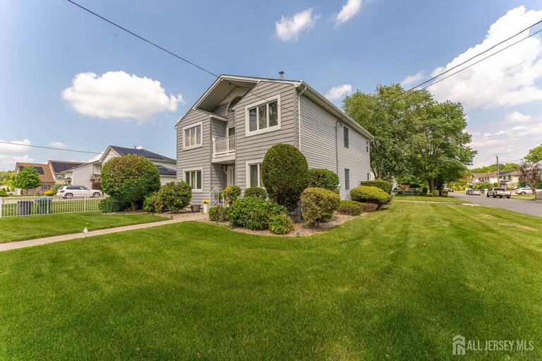 Photo 37 of 932 Beatrice Parkway, Edison NJ 08820, Edison, NJ