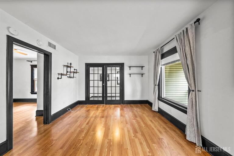 Photo 6 of 13 Baldwin Street, New Brunswick NJ 08901, New Brunswick, NJ