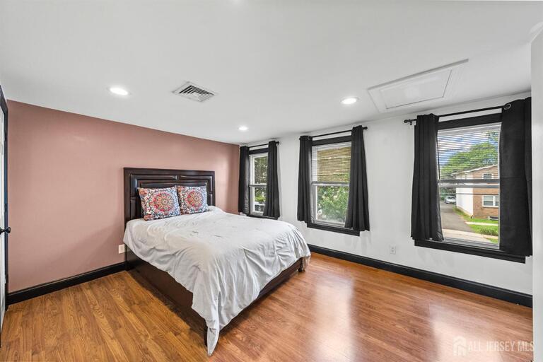 Photo 18 of 13 Baldwin Street, New Brunswick NJ 08901, New Brunswick, NJ