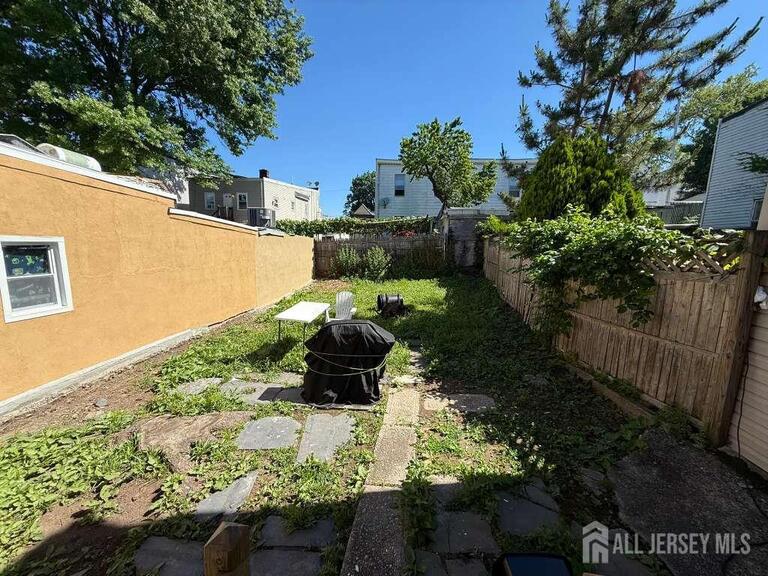 Photo 18 of 20 Montrose Terrace, Irvington NJ 07111, Irvington, NJ