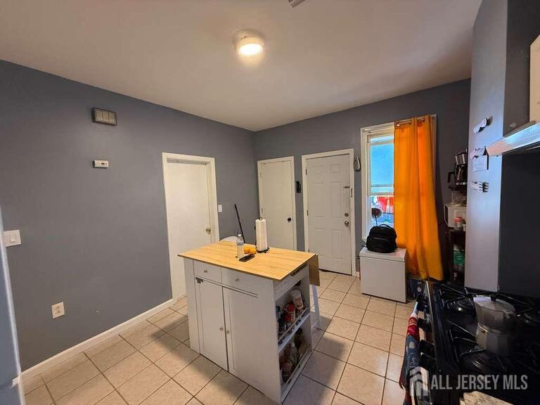 Photo 10 of 20 Montrose Terrace, Irvington NJ 07111, Irvington, NJ