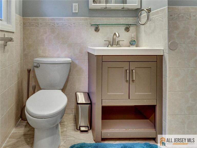 Photo 18 of 170 Prospect Avenue, Edison NJ 08817, Edison, NJ