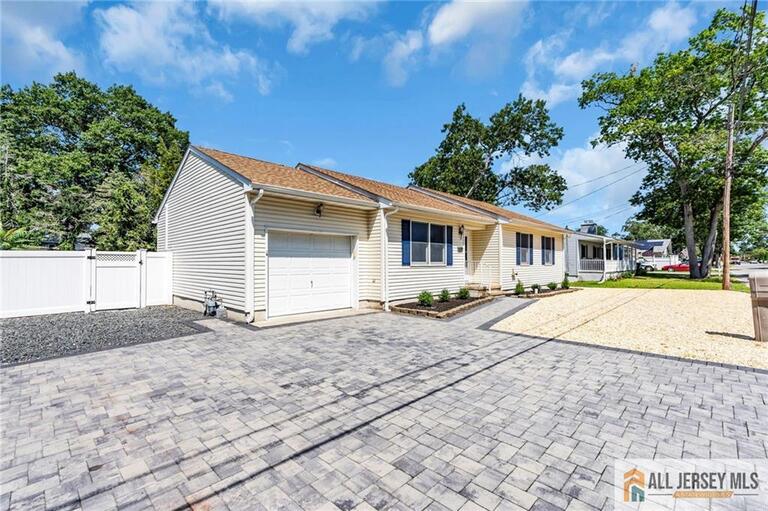 Photo 7 of 520 Beach Avenue, Beachwood NJ 08722, Beachwood, NJ
