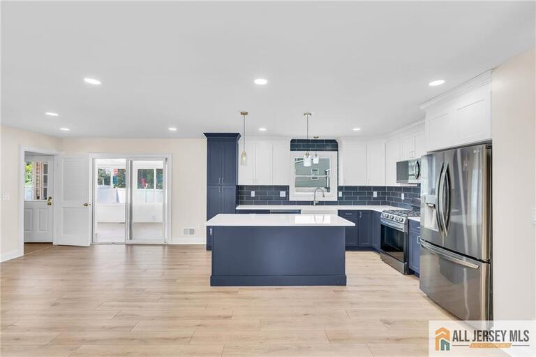 Photo 13 of 520 Beach Avenue, Beachwood NJ 08722, Beachwood, NJ