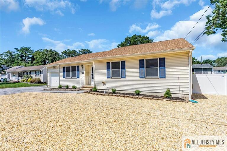 Photo 9 of 520 Beach Avenue, Beachwood NJ 08722, Beachwood, NJ