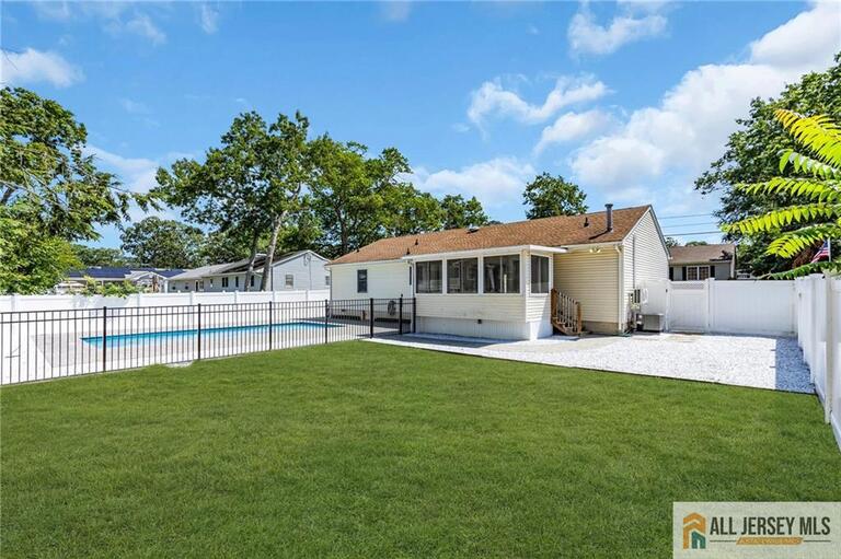 Photo 42 of 520 Beach Avenue, Beachwood NJ 08722, Beachwood, NJ