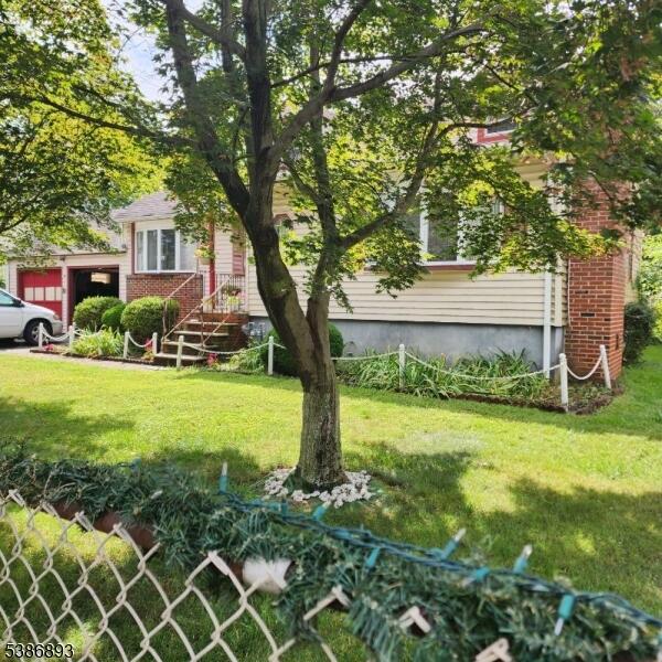 Property listing MLS 3988787 photo 2