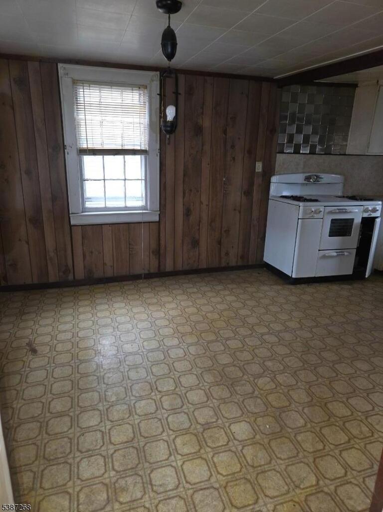 Property listing MLS 3989542 photo 5