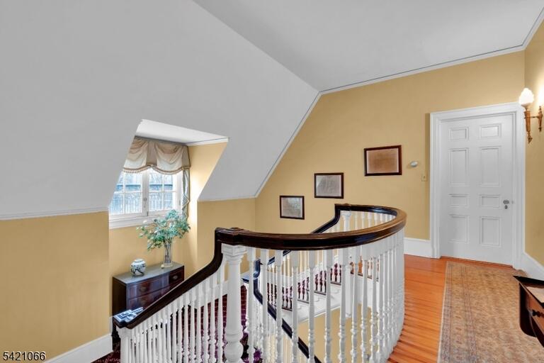 Property listing MLS 4018002 photo 25