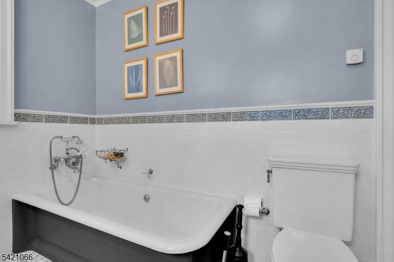 Property listing MLS 4018002 photo 34