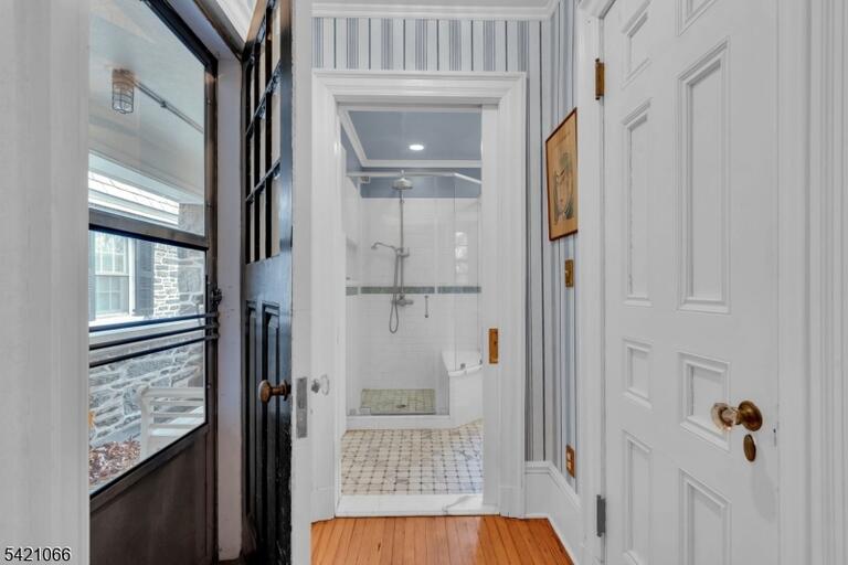 Property listing MLS 4018002 photo 36
