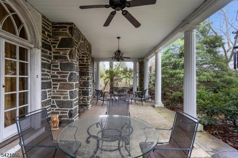 Property listing MLS 4018002 photo 42