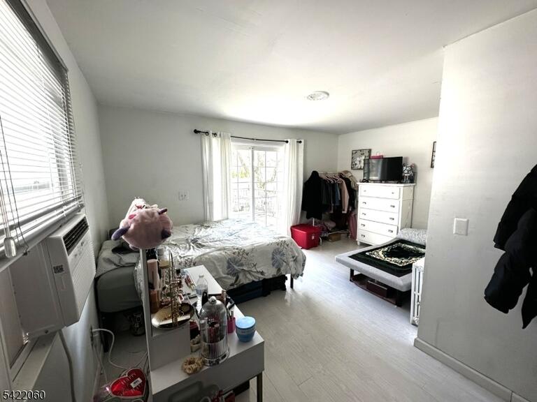 Property listing MLS 4018621 photo 11