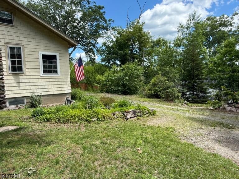 Property listing MLS 4023565 photo 44
