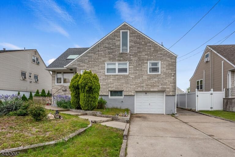 Property listing MLS 4027660 photo 1
