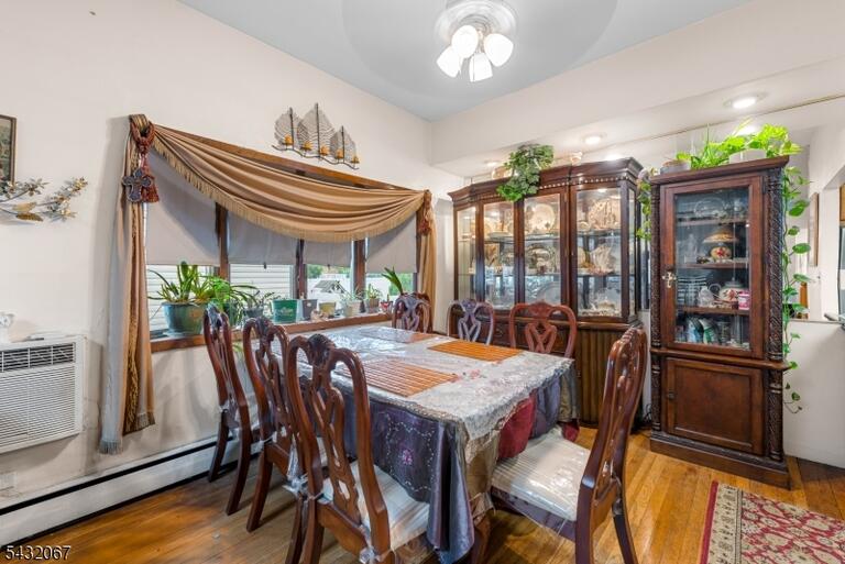 Property listing MLS 4027660 photo 2