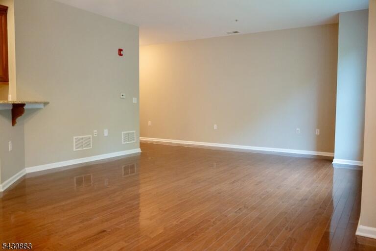 Property listing MLS 4027863 photo 11