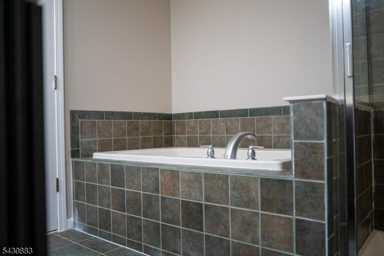 Property listing MLS 4027863 photo 30