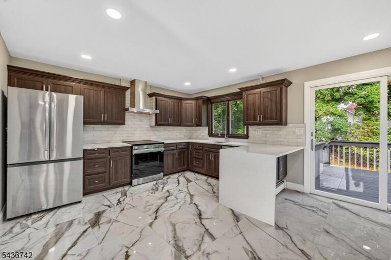 Property listing MLS 4032175 photo 14