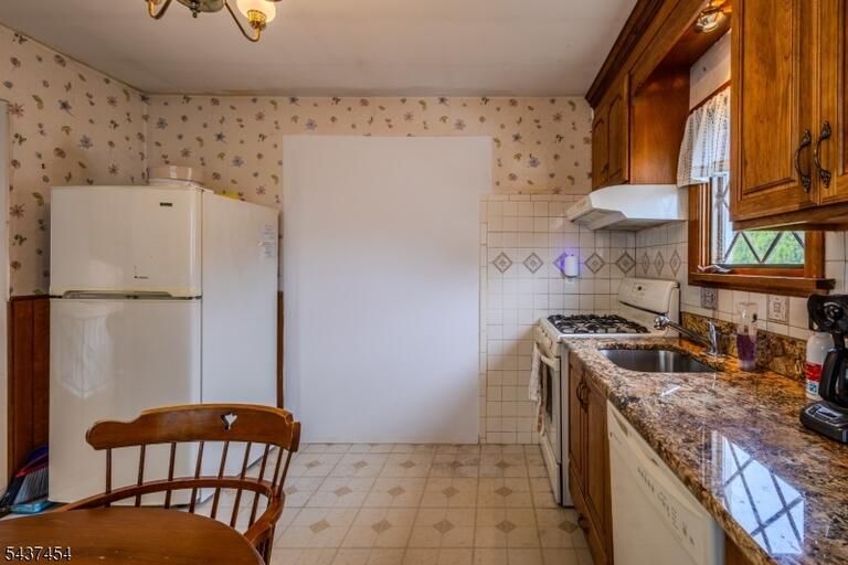 Property listing MLS 4032452 photo 9