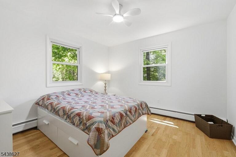 Property listing MLS 4033387 photo 17