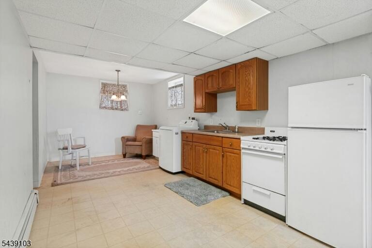 Property listing MLS 4033915 photo 18