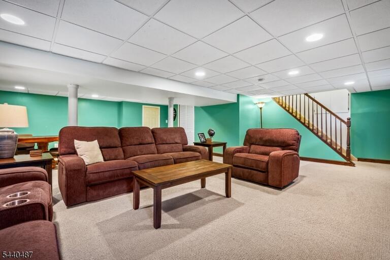 Property listing MLS 4035044 photo 23