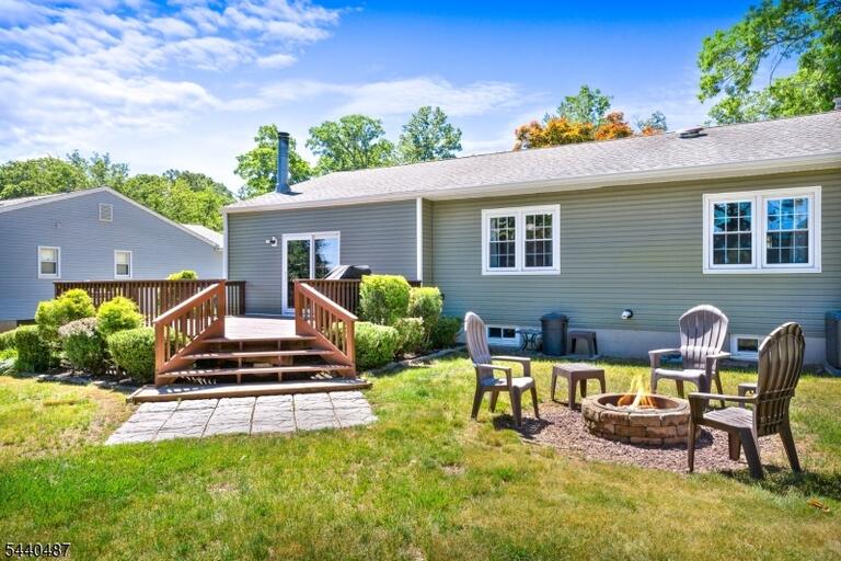 Property listing MLS 4035044 photo 25